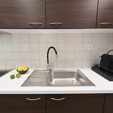 Icon Premium 테살로니키