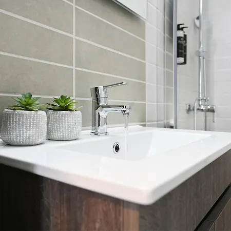 Icon Premium Salonic